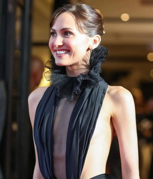 Maude Apatow